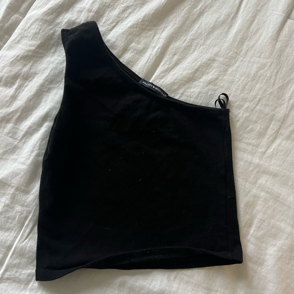 Brandy Melville Tops - Brandy Melville one shoulder top